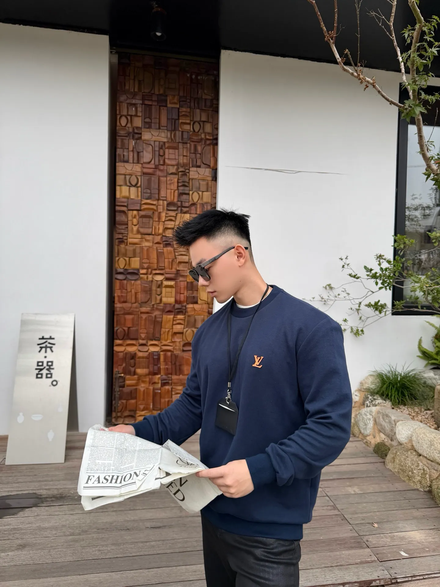 Louis Vuitton/Louis Vuitton leather label logo round neck sweatshirt